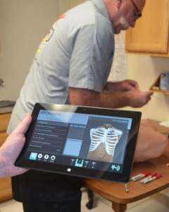 SIMETRI-Medical-simulation-Needle-Chest-Decompression-1